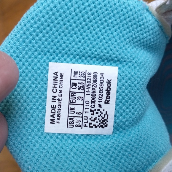 Size 8.5 Reebok TrainTone Excel. Cond. Quality Shoe Arch-Insert Moving-Air Sole - Picture 7 of 13